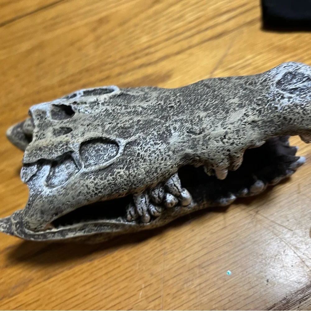 Fish tank Trex - Bundle any 5 items under $10 for $30 or 4/20 with4.99 shipping